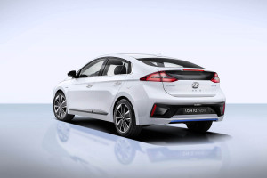 Hyundai Ioniq Hybrid retro