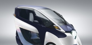 Toyota i-Road per la nuova mobilità elettrica