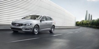 Raddoppia la produzione della Volvo V60 Hybrid plug-in. E a luglio arriva in Italia