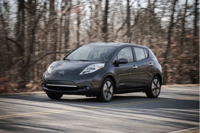 nissan-leaf-2013-esterno