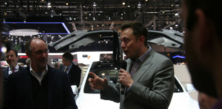 Gli appuntamenti del 2016 per parlare di mobilità sostenibile e auto green Elon Musk a Ginevra nel 2013