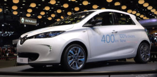 Ecco la Zoe da 400 km e la batteria si installa anche sulle versioni precedenti Nuova Renault Zoe Parigi 2016