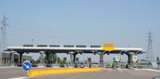 Viaggi a lungo raggio in autostrada con auto elettriche in saldo? Si fa prima con lo scooter auto elettriche autostrada