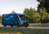 Sulle strade nel 2021 il furgone elettrico di Amazon prodotto da Rivian