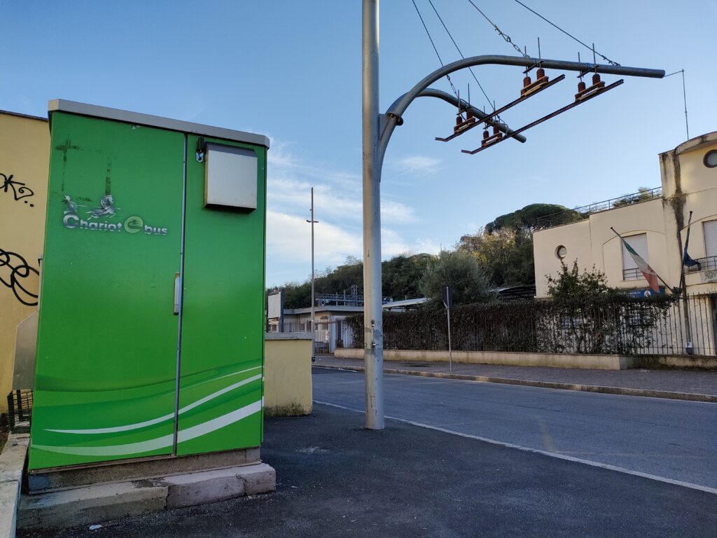 SmartBus a supercapacitore. Cabina di carica.